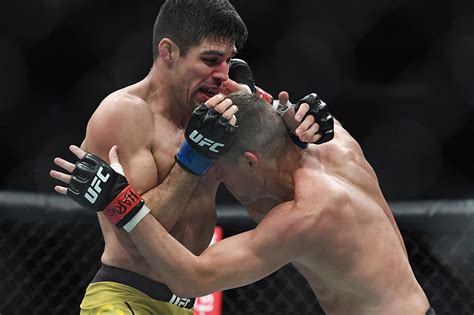 Vicente e leon se enfrentaram em maio de 2017, com vitória do inglês por decisão dos jurados. MMA: UFC 244-Thompson vs Luque | MMA Junkie