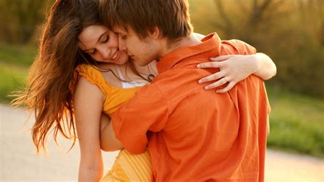 Life is full of surprises. Romantic Couple Wallpapers, Pictures, Images