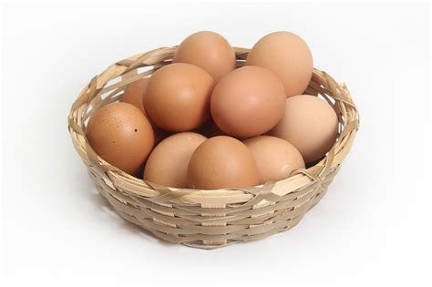 For example, in the eating plan above, i would probably just eat scrambled eggs with a piece of whole. How Many Calories are in an Egg? » Flat Belly Bible