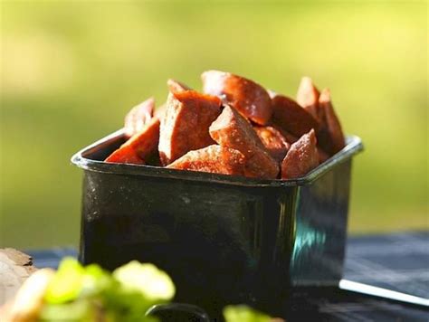 Just the three ingredients and it's perfect! Fried Ring Bologna | Recipe | Food network recipes ...