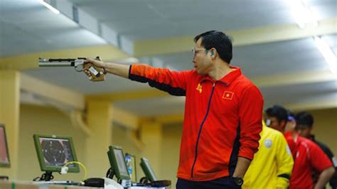 Vinh participated in the 2012 and 2016 summer olympics, winning in the latter a gold medal i. Xạ thủ Hoàng Xuân Vinh, người hùng kém duyên SEA Games từ ...