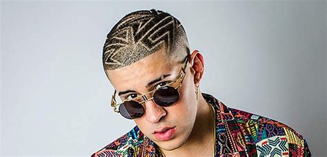 Bad bunny net worth is estimated to be $8 million. Bad Bunny : le chanteur portoricain est hospitalisé (photo ...