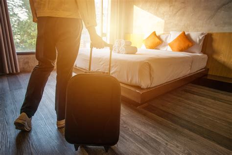 It doesn't, but the quarantine hotels don't allow deliveries, and people don't get to leave if they test hey, i flew from canada back to nz last march just as the government was starting a similar hotel. Canada releases list of government-authorized hotels for ...