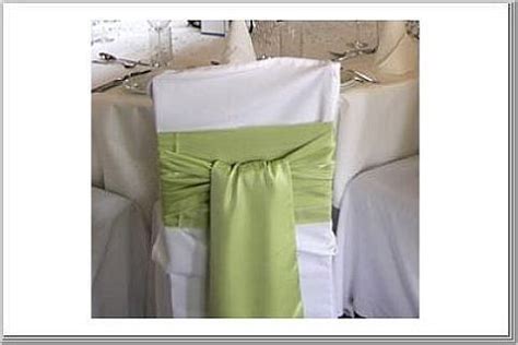 With the upcycling revolution, folks are turning their otherwise useless junk into something functional for the home. creative ways to tie chair sashes | Four Wedding US and Chair Covers - wedding planning ...