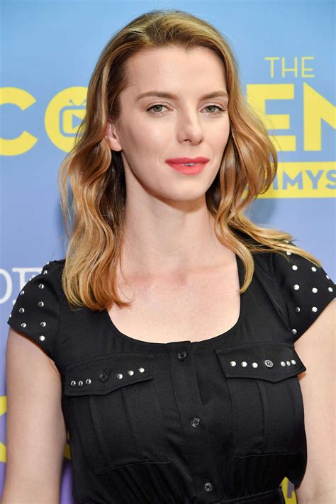 Elizabeth folan gilpin (born july 21, 1986) is an american actress. Betty Gilpin - Netflix 'GLOW' Presentation and Green Room ...