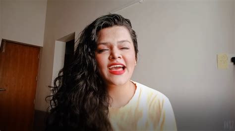 Berikut lirik lagu dan chord gitar 'bad liar'. 'Bad liar'-Imagine Dragons cover by Mansi Nandakumar - YouTube