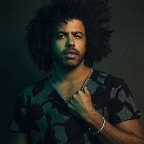A dazzling performance with the rest of the cast of hamilton at the 58th annual grammy awards saw daveed diggs exhibiting his astonishing physicality by literally leaping off the stage, a skill he attributed, while having a talk with boston.com. Daveed Diggs (With images) | Daveed diggs, Thomas ...