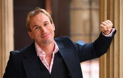 Embarrassing bodies star dr christian jessen has said italian people are using the coronavirus outbreak as an excuse to have a long siesta when asked whether he agreed with boris johnson's decisions to delay closing schools, jessen said: Christian Jessen, il medico che ha offeso gli italiani ...