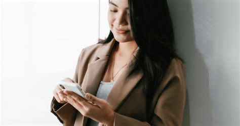 If you wonder which app is the best, look no further than our free online dating app in indonesia, trulyasian. Indonesia Dating App: How to Find True Love Online | The ...