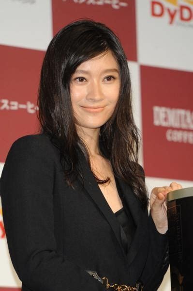 Jun 13, 2021 · 篠原涼子は離婚せず「1年」！壇蜜、大地真央も…「別居婚芸能人」のリアル!! 離婚秒読み!? 篠原涼子が45歳完熟ボディー露出キャンペーン中 ...