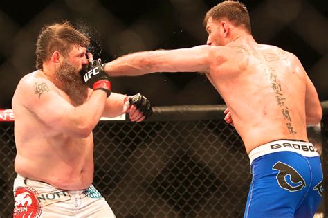 Lewis results that took place february 20, 2021 in las vegas, nevada, united. UFC 161 Results: Key Stats from Evans vs. Henderson Fight ...