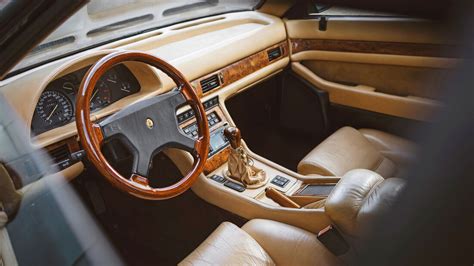 Informationen zum maserati ghibli gesucht? BMW M3 3.0 E36 und Maserati Ghibli II 2.0 | AUTO MOTOR UND ...