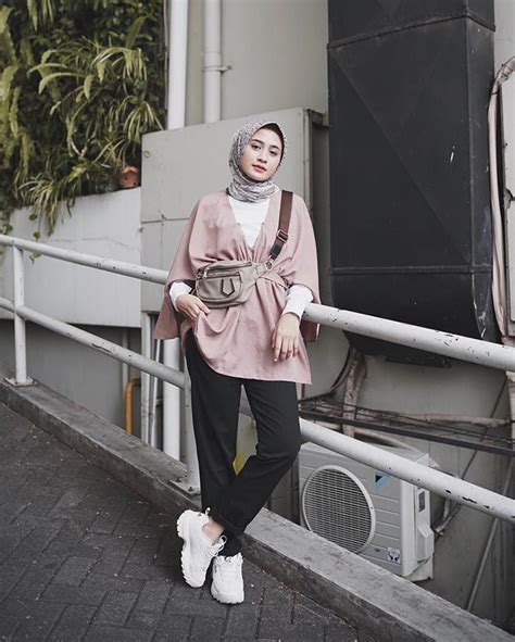 Outfit kondangan | 20m persone lo hanno visto. Ootd Kondangan Style Kondangan Pake Celana Jeans Hijab ...