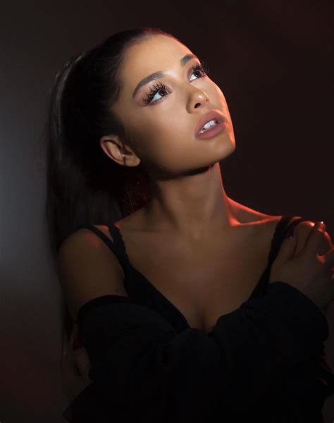 Search, discover and share your favorite ariana grande brown hair gifs. Ariana Grande Real Hair und berühmtesten Frisuren ...