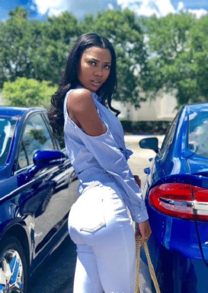 Her buss it challenge that she on january 23rd has reached more than 1.1 million views on the platform. Slim Santana Buzz it Twitter Buss it Challenge Viral ...