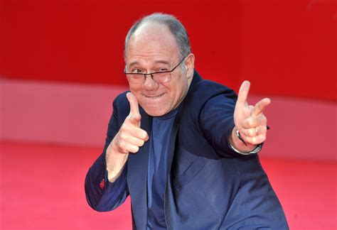 Verdone is best known for his comedic roles in italian classics,. Carlo Verdone: 70 anni alla ricerca di se stesso — Il Globo