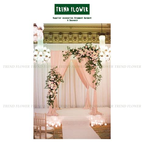 Jika sebelumnya tren dekorasi dengan paper flower menjadi primadona, tahun ini tren dekorasi rustic lebih diminati. kain foto peles backdrop kain dekorasi kain Dekorasi Lamaran Backdrop Nikahan PhotoBooth DIY ...