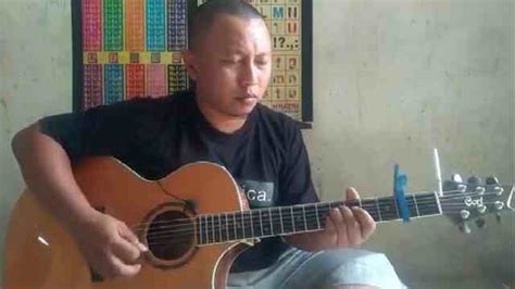 Kumpulan fingerstyle alip ba ta, untuk relaksasi dan backsound #part i. Alip Ba Ta - Fingerstyle Indonesia yang Mendunia - Medi On