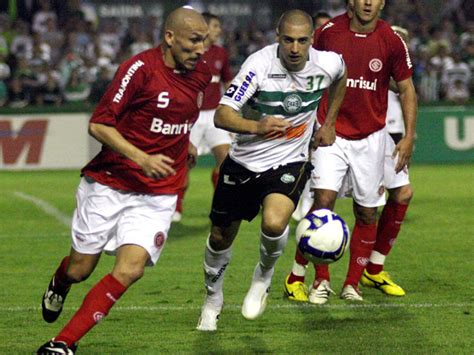 Coritiba have a good record of 10 undefeated games of their last 11 encounters in serie b. Globoesporte.com > Futebol - CONFRONTO - Coritiba X ...