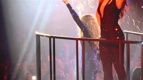 Последние твиты от survivor live (@survivorlive_gr). Beyonce - Survivor - Live Manchester 2013 - YouTube
