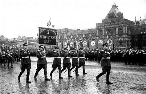 Несостоявшаяся знаменная группа знамени победы на параде 1945 года. Парад Победы 24 июня 1945 года (52 фото): my_journal_omsk ...