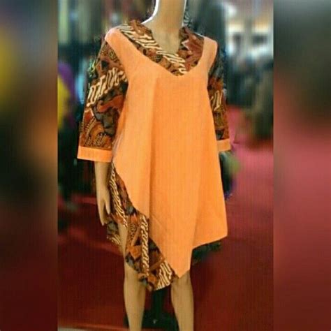 Kain batik pastel dibuat dengan metode cap tradisional dengan motif batik yang elegan dress batik asimetris bahan : Tunik Asimetris Tunik/Dress model asimetris yg trendy dan ...