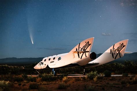 Че следващият ни космически полет, първият напълно. Virgin Galactic може би ще пробва да направи тестов полет ...