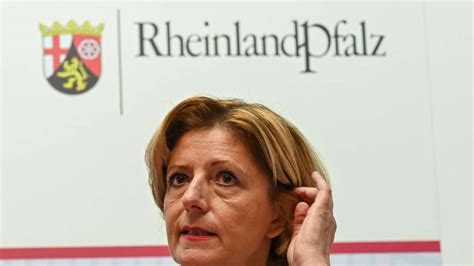 Hier können sie sehen, welche partei wo erfolgreich gewesen ist. Rheinland-Pfalz: Malu Dreyer erneut SPD-Spitzenkandidatin ...