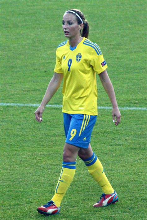 Kosovare asllani date of birth: Kosovare Asllani #9 Sweden | Kosovare Asllani | Pinterest ...