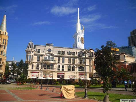 Seyahatinizi planlamadan önce gürcistan gezi rehberi yazılarımızı okumayı ve tiflis uçak bileti aramayı unutma. Gürcistan, Batum' da Gezilecek Yerler / Georgia, Batumi ...