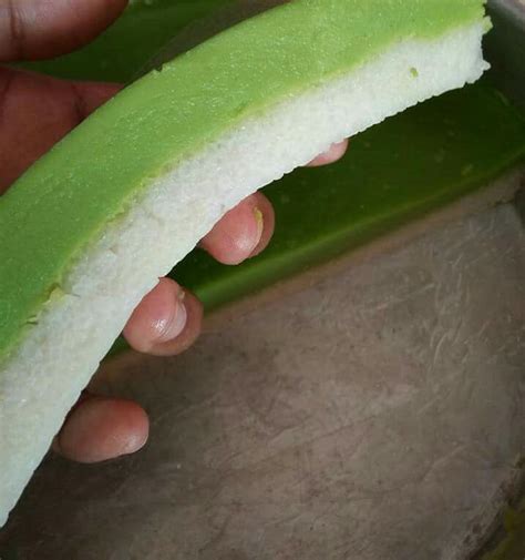 Coconut milk is a key ingredient in making this kue. Food, Lifestyle, Education, Parenting, DIY | CaraResepi
