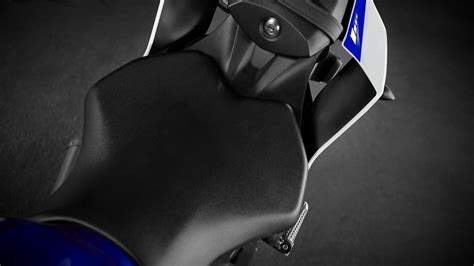 The price of the new bs6 model will be. Yamaha R6 Price, Specs, Review, Pics & Mileage in India