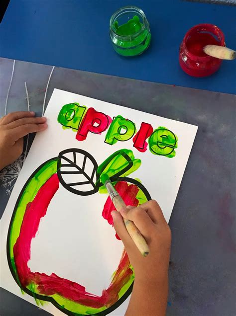 Apple Theme - Ms. Stephanie's Preschool | Preschool apple activities, Apple preschool, Apple 