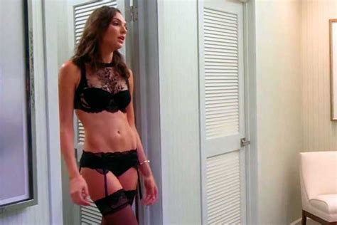 39.27k 78% tiffany teasing joi in hot satin panties 3:59. 10 Escenas de Lencería que los Frikis jamás olvidarán ...