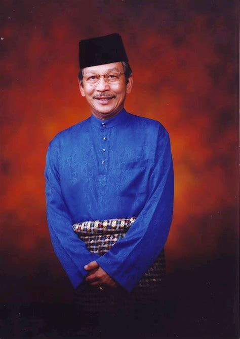 Mohd zaik bin mohd noor. CEKATI TEMBAGA: Dato' Abd Rahim Abd Rahman dilantik Senator