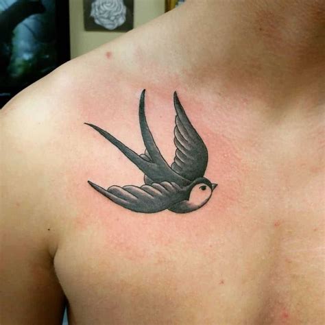 However, considering that there are a lot of people getting this tattoo, it is safe to say that the pain is not a hindrance. #Tattoos,collar bone tattoos in 2020 | Collar bone tattoo ...