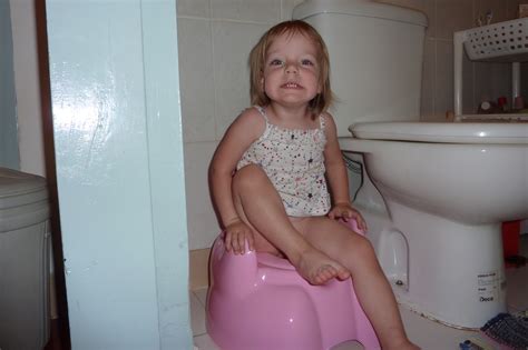 Cutie shivers of orgasmic pleasure! Adventure in Paraguay: Part 1 - Potty Training