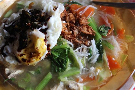 Angakt ikan dan toskan minyaknya. Resepi Bihun Sup Siam | Mudah dan Sedap | Resepi Ibunda