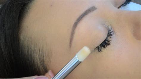 You may also gently splash water on your eyes to wash it away. Tips & Tricks to Maintain & Grow your Lashes. - The Blushworks
