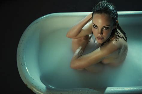 Chandra 'In The Tub' | Actress CHANDRA WEST from our 'IN ...
