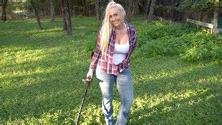 Diggin britt 382.261 views11 months ago. farmin britt videos