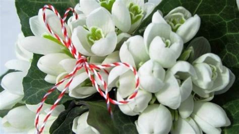 La multi ani de 1 martie! Martisor - 1st of March - Romanian Mum Blog