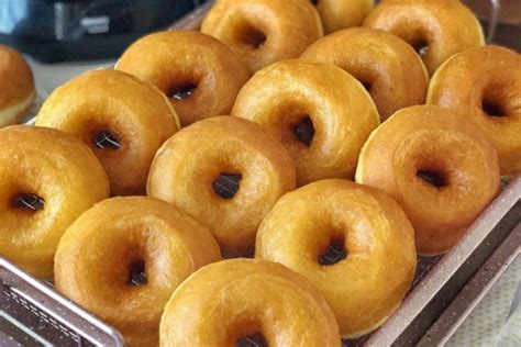 Trik proofing untuk adonan donat, letakkan. Cara Membuat Donat Kentang Empuk Dan Mengembang Sempurna ...