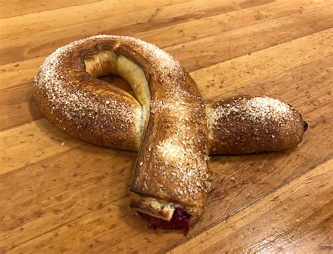 The italian coffee breakfast is not just espresso and cappuccino, and in this italian breakfast pastry course you will learn how to prepare a wide range of italian breakfast pastry, from the classic. Breakfast Pastries Archives - Page 2 of 2 - Angelos ...