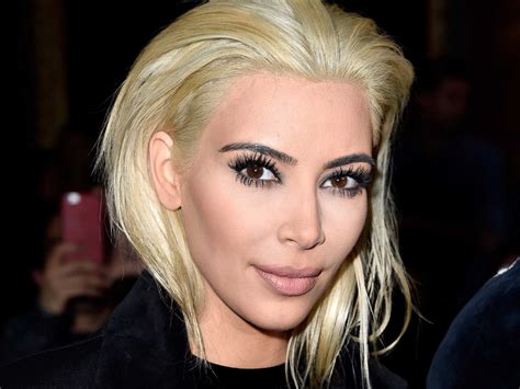 The reality tv star debuted her platinum locks at the balmain show during paris fashion week on thursday. Kim Kardashian platinum blonde hair - Business Insider