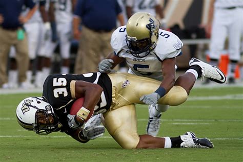 Whether white house is capitalized depends on whether it is being used as a proper noun or a. Knights Blowout Charleston Southern 62-0 In Season Opener ...