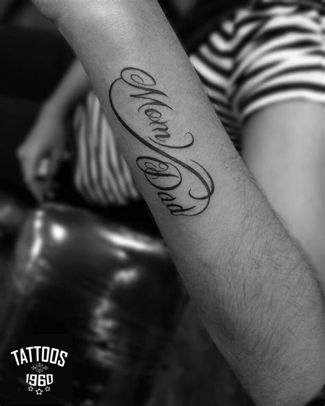 The same accent also seems to be used in the movie i heard you paint houses. Mom dad with infinity tattoo eternal love | Tattoos for ...