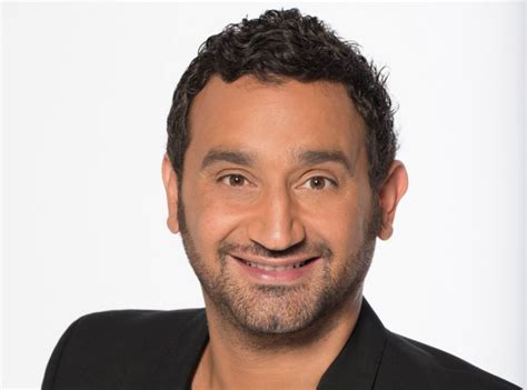 Cyril hanouna, né le 23 septembre 1974 dans le 15 arrondissement de paris, est un animateur et producteur de télévision français, également animateur de radio. Paroles des chansons de Cyril Hanouna - Toutes ses ...