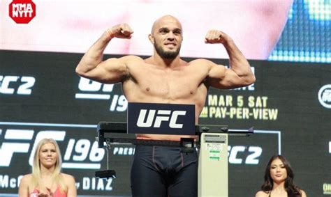 When you are first looking at lewis vs latifi fight, it might seem like a complete mismatch. Ilir Latifi kan gå upp till tungvikt - utmanar Brock ...