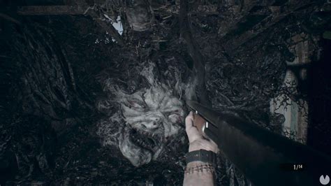 As mia, the player would have to evade marguerite until getting captured by her in the crawlspace. ¿Quién es realmente Eveline y cómo vencerla? - Resident Evil 7